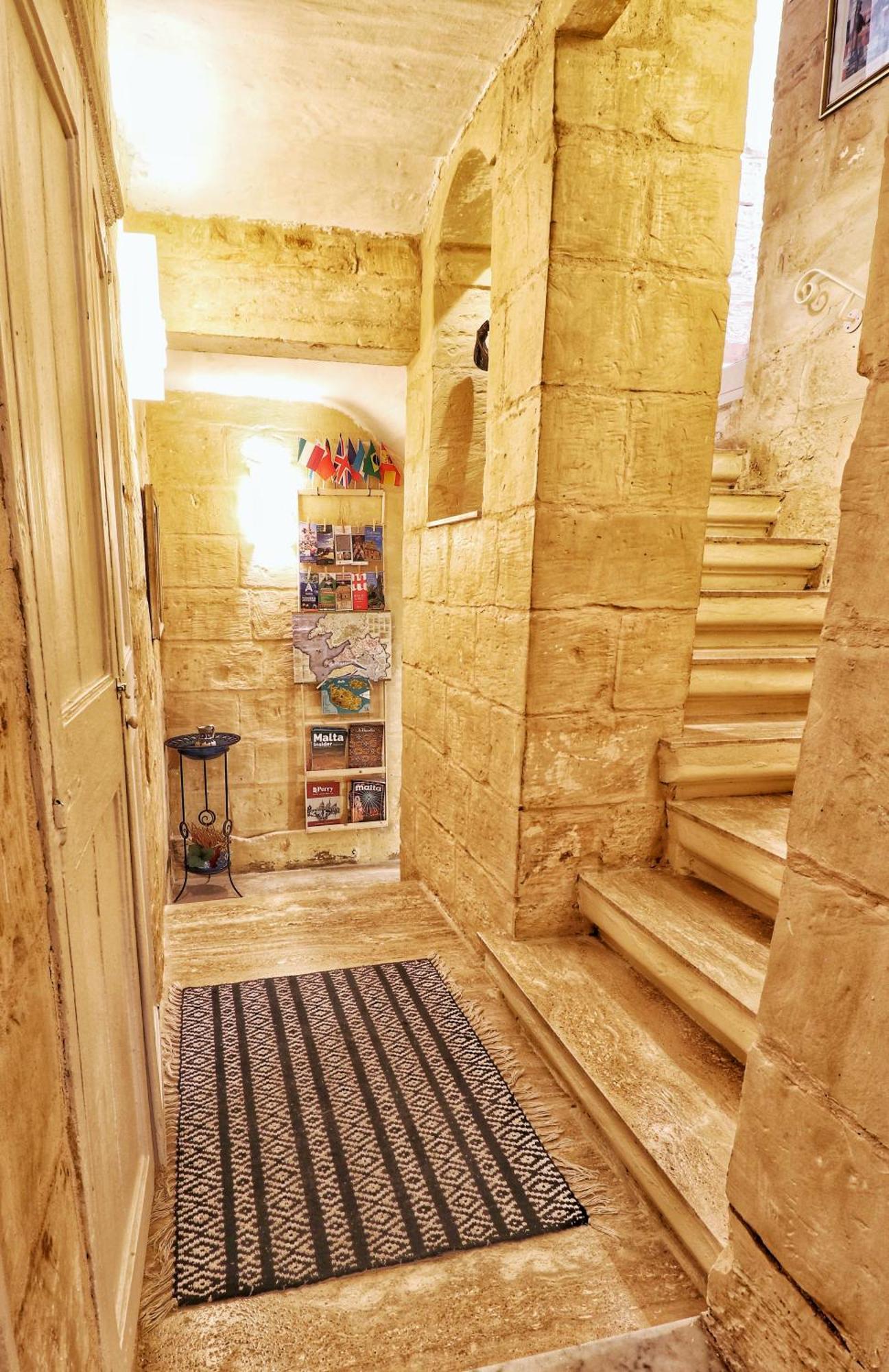 The Knight - Heritage & Art Home At Birgu Square Exteriér fotografie